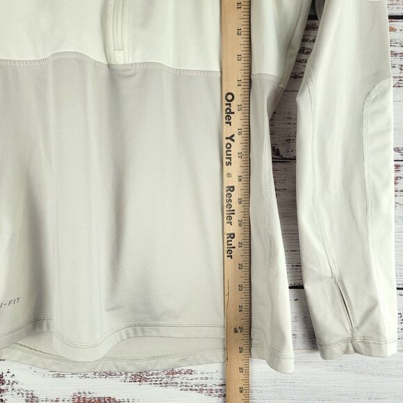 NIKE Women's Size M Medium Hyperwarm Shield Half 1/2 Zip Long Sleeve 485728-072 - Picture 2 of 12